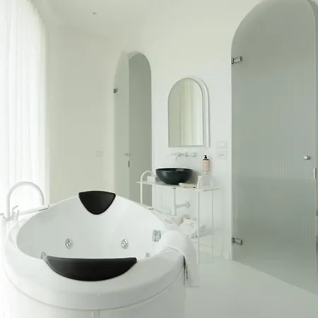 Calea Boutique Hotell 4*
