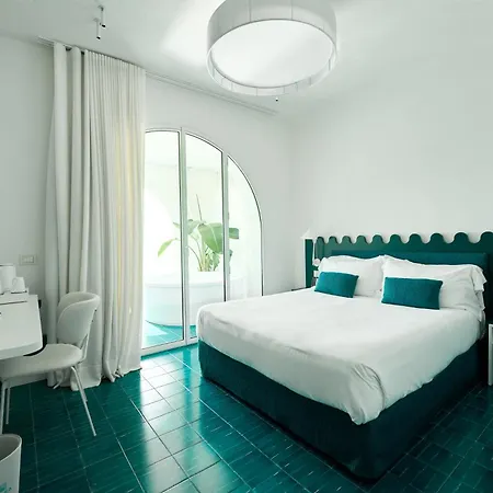 Calea Boutique Hotel