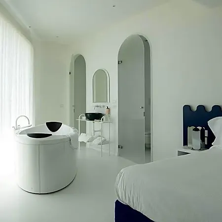 Calea Boutique Hotel